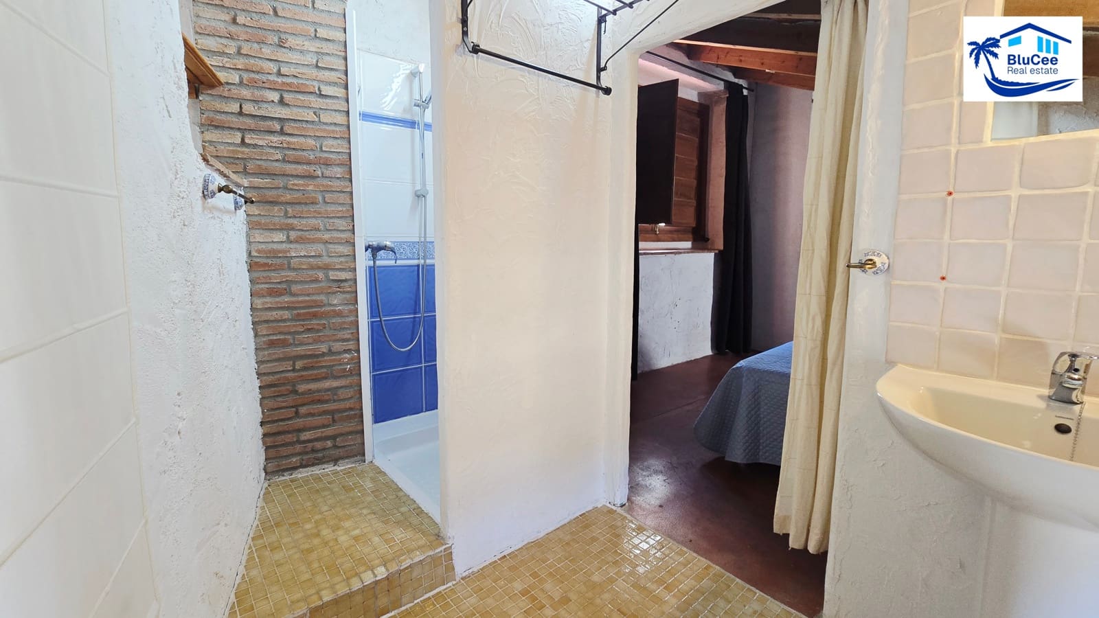 4 chambre Finca/Maison de Campagne à vendre à Alcaucin avec piscine garage - 375 000 € (Ref: 9968651)