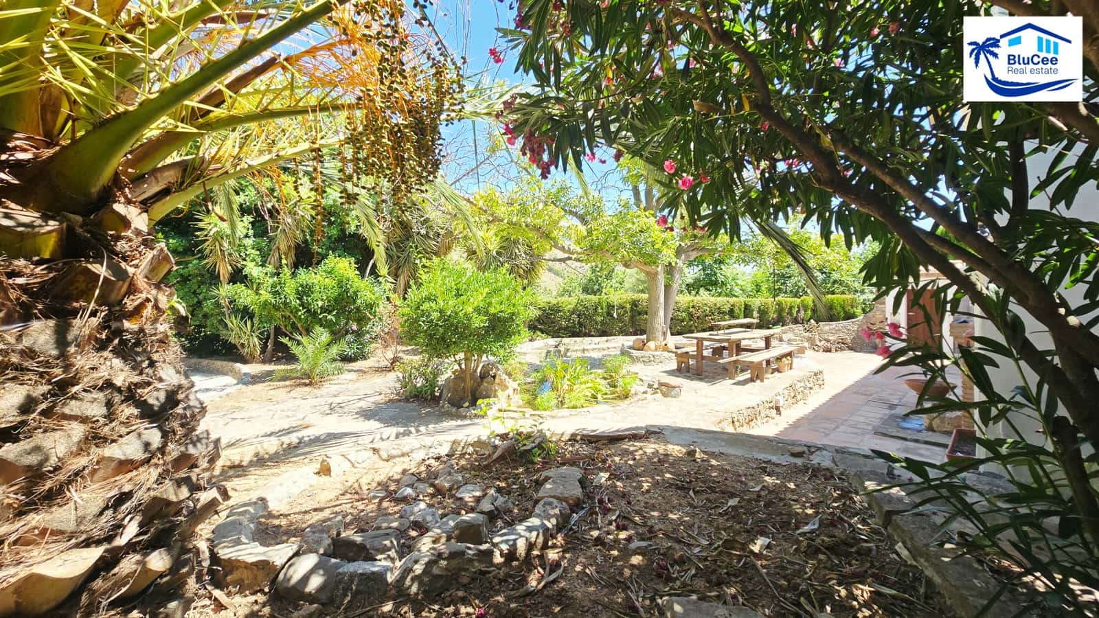 4 chambre Finca/Maison de Campagne à vendre à Alcaucin avec piscine garage - 375 000 € (Ref: 9968651)