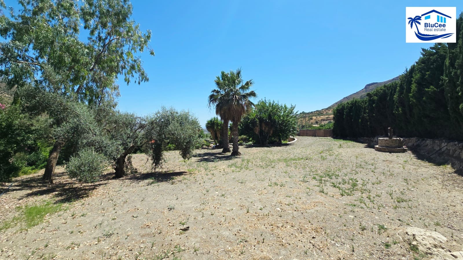 4 chambre Finca/Maison de Campagne à vendre à Alcaucin avec piscine garage - 375 000 € (Ref: 9968651)