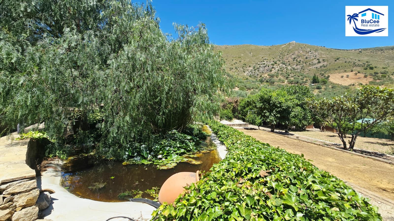 4 chambre Finca/Maison de Campagne à vendre à Alcaucin avec piscine garage - 375 000 € (Ref: 9968651)