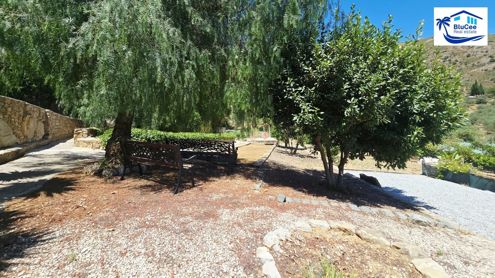 4 chambre Finca/Maison de Campagne à vendre à Alcaucin avec piscine garage - 375 000 € (Ref: 9968651)