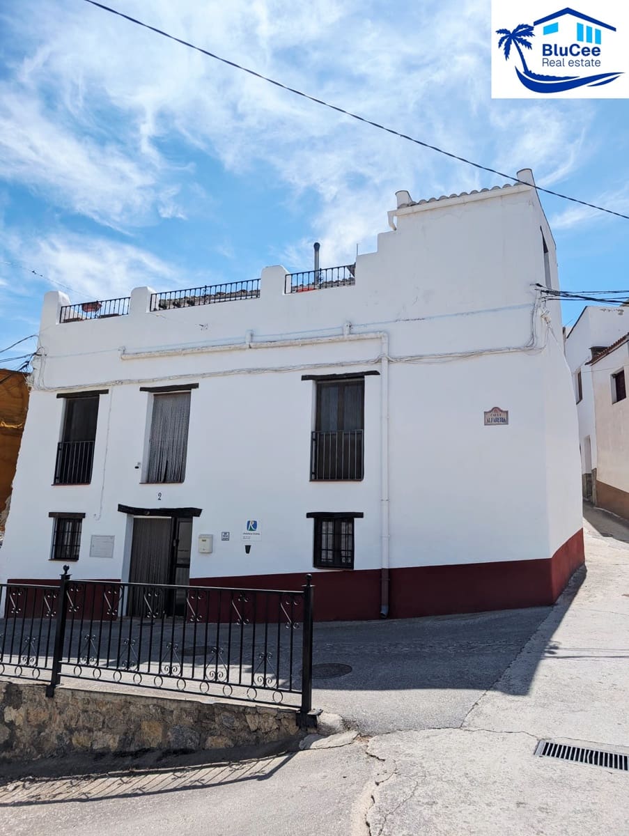 6 bedroom Townhouse for sale in Cadiar - € 165,000 (Ref: 9973678)