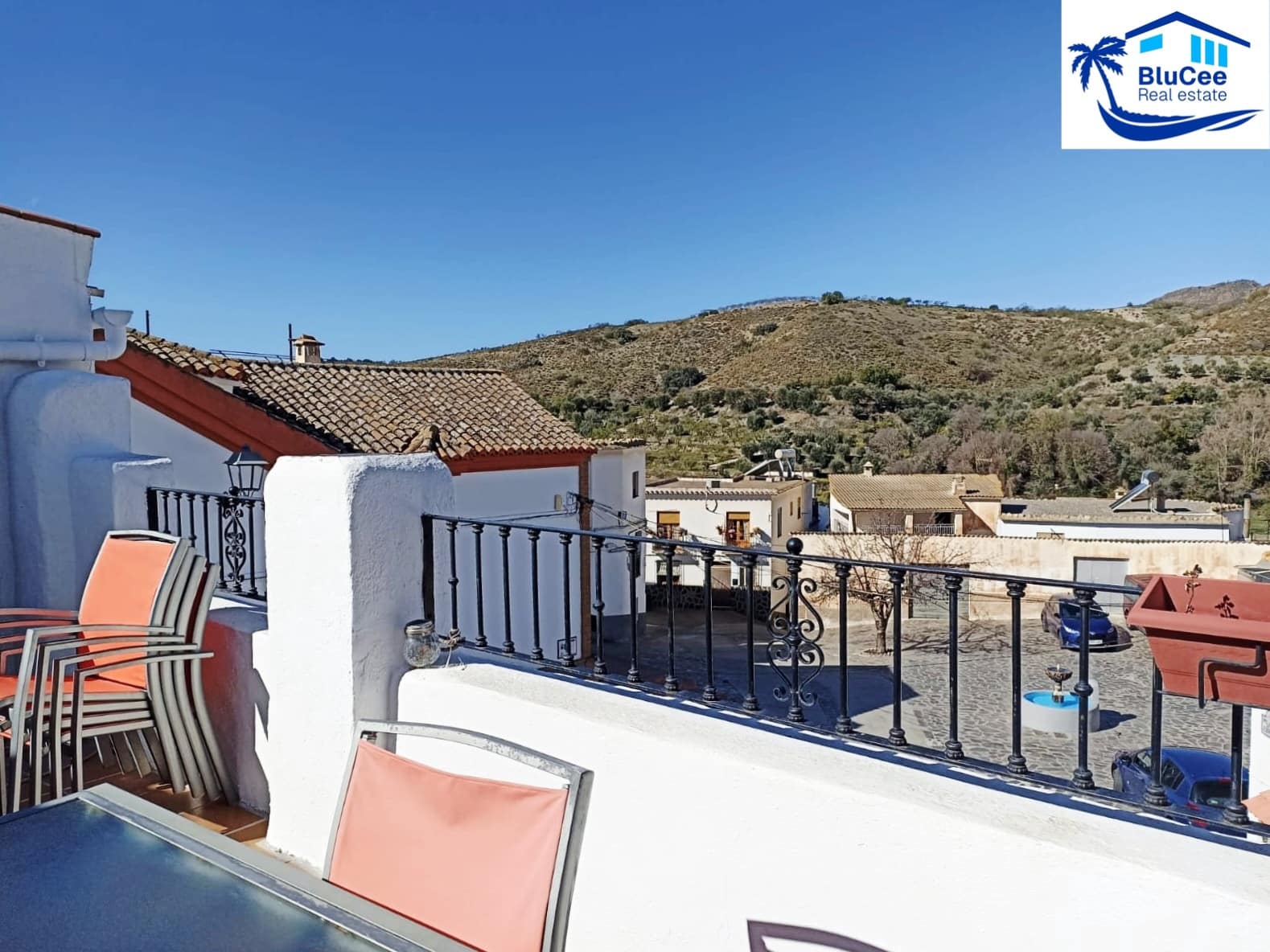 6 bedroom Townhouse for sale in Cadiar - € 165,000 (Ref: 9973678)