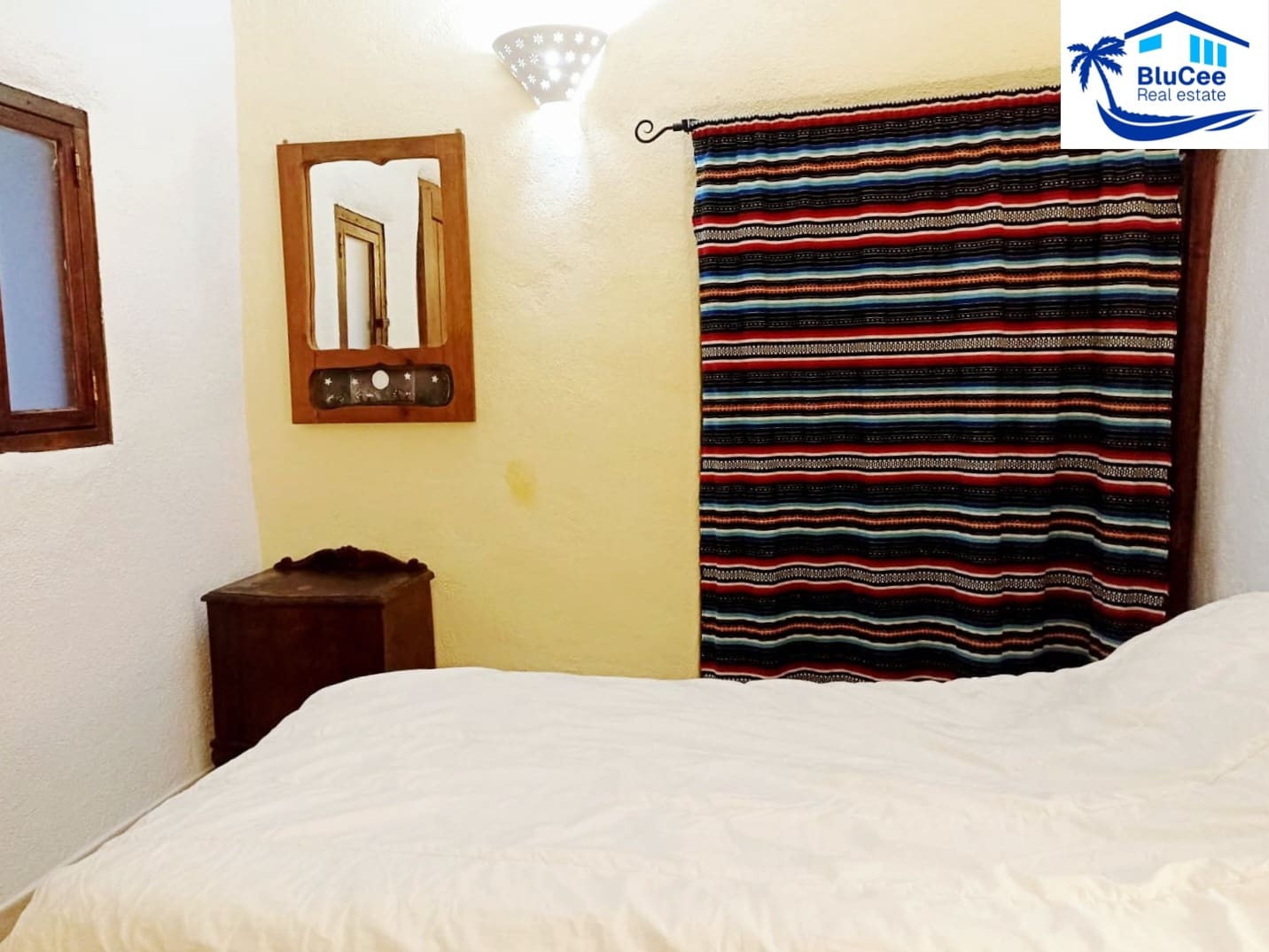 6 bedroom Townhouse for sale in Cadiar - € 165,000 (Ref: 9973678)