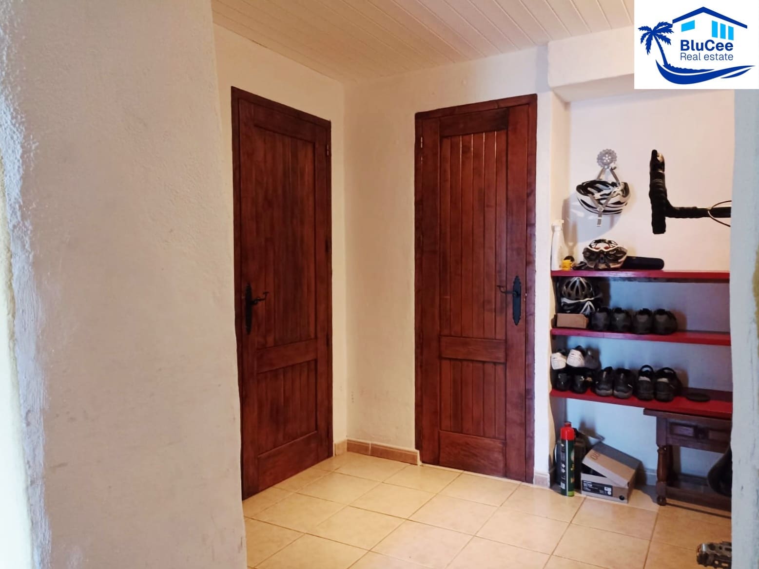 6 bedroom Townhouse for sale in Cadiar - € 165,000 (Ref: 9973678)