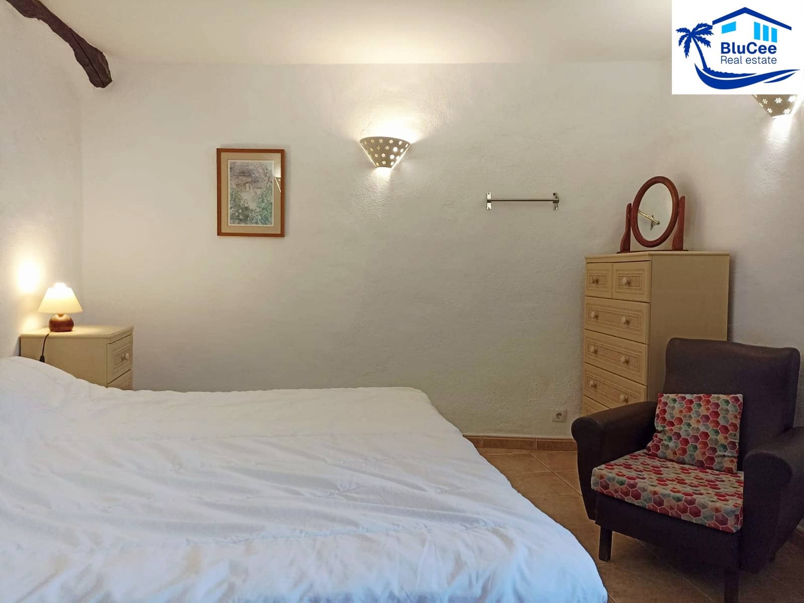 6 bedroom Townhouse for sale in Cadiar - € 165,000 (Ref: 9973678)