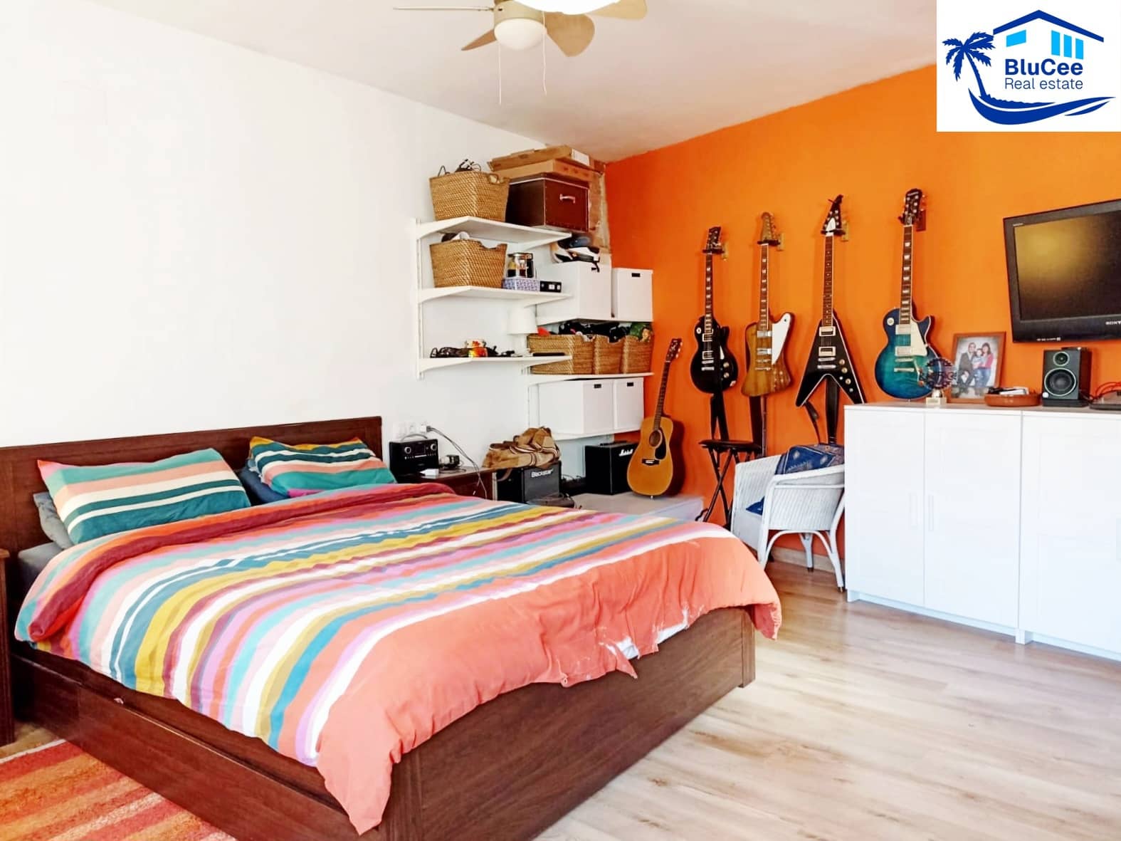 6 bedroom Townhouse for sale in Cadiar - € 165,000 (Ref: 9973678)