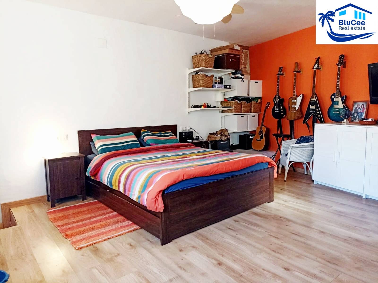 6 bedroom Townhouse for sale in Cadiar - € 165,000 (Ref: 9973678)