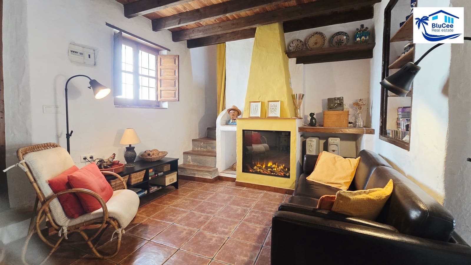 Casa de 4 habitaciones en Almáchar en venta - 215.000 € (Ref: 9985869)