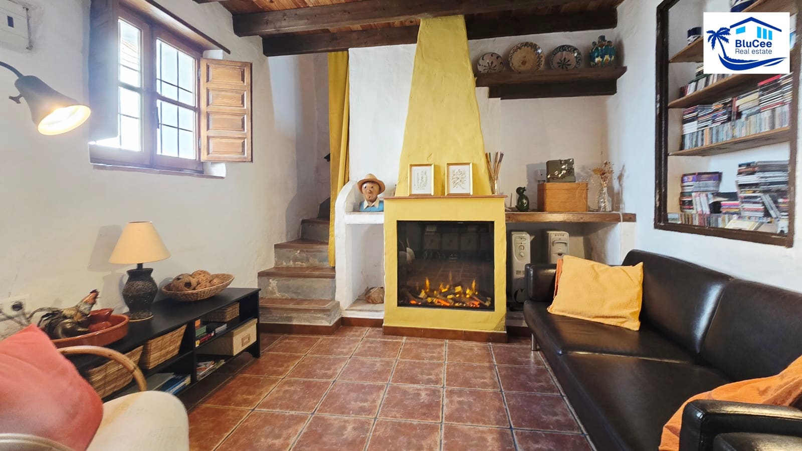 Casa de 4 habitaciones en Almáchar en venta - 215.000 € (Ref: 9985869)