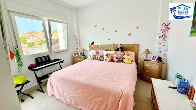 2 soveværelse Byhus til salg i Valle Niza, Vélez-Málaga med garage - € 295.000 (Ref: 9986075)