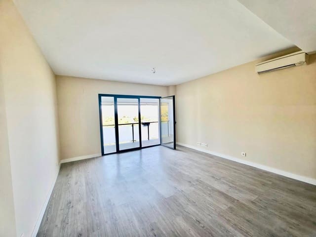 4 soverom Leilighet til salgs i La Cala del Moral, Rincón de la Victoria med svømmebasseng garasje - € 499 000 (Ref: 9986077)