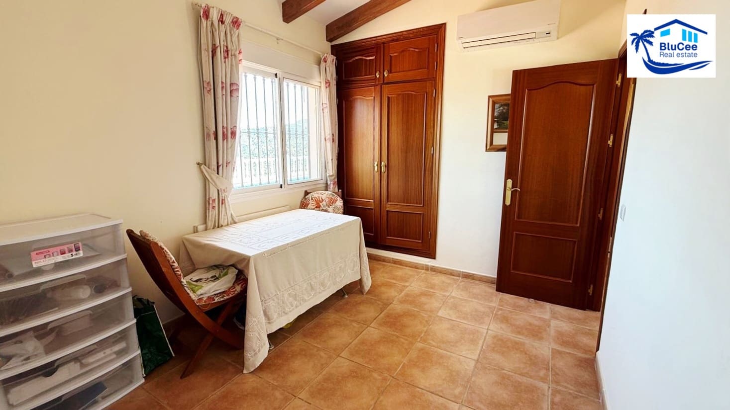3 camera da letto Villa in vendita in Comares con piscina garage - 345.000 € (Rif: 9993650)