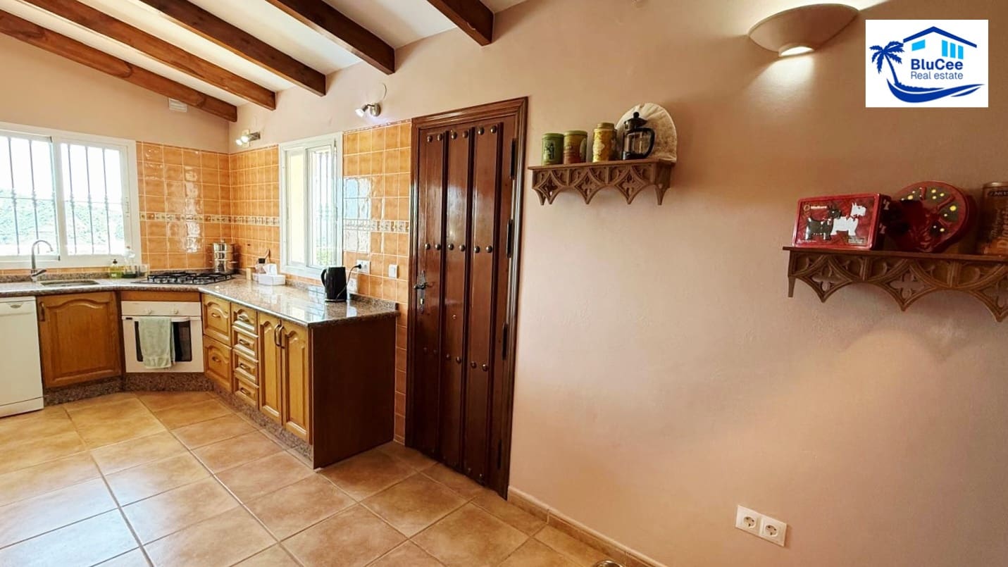 3 camera da letto Villa in vendita in Comares con piscina garage - 345.000 € (Rif: 9993650)