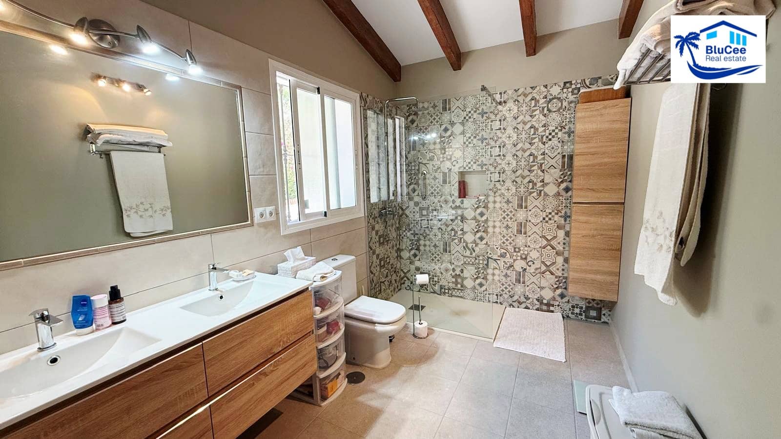 3 camera da letto Villa in vendita in Comares con piscina garage - 345.000 € (Rif: 9993650)