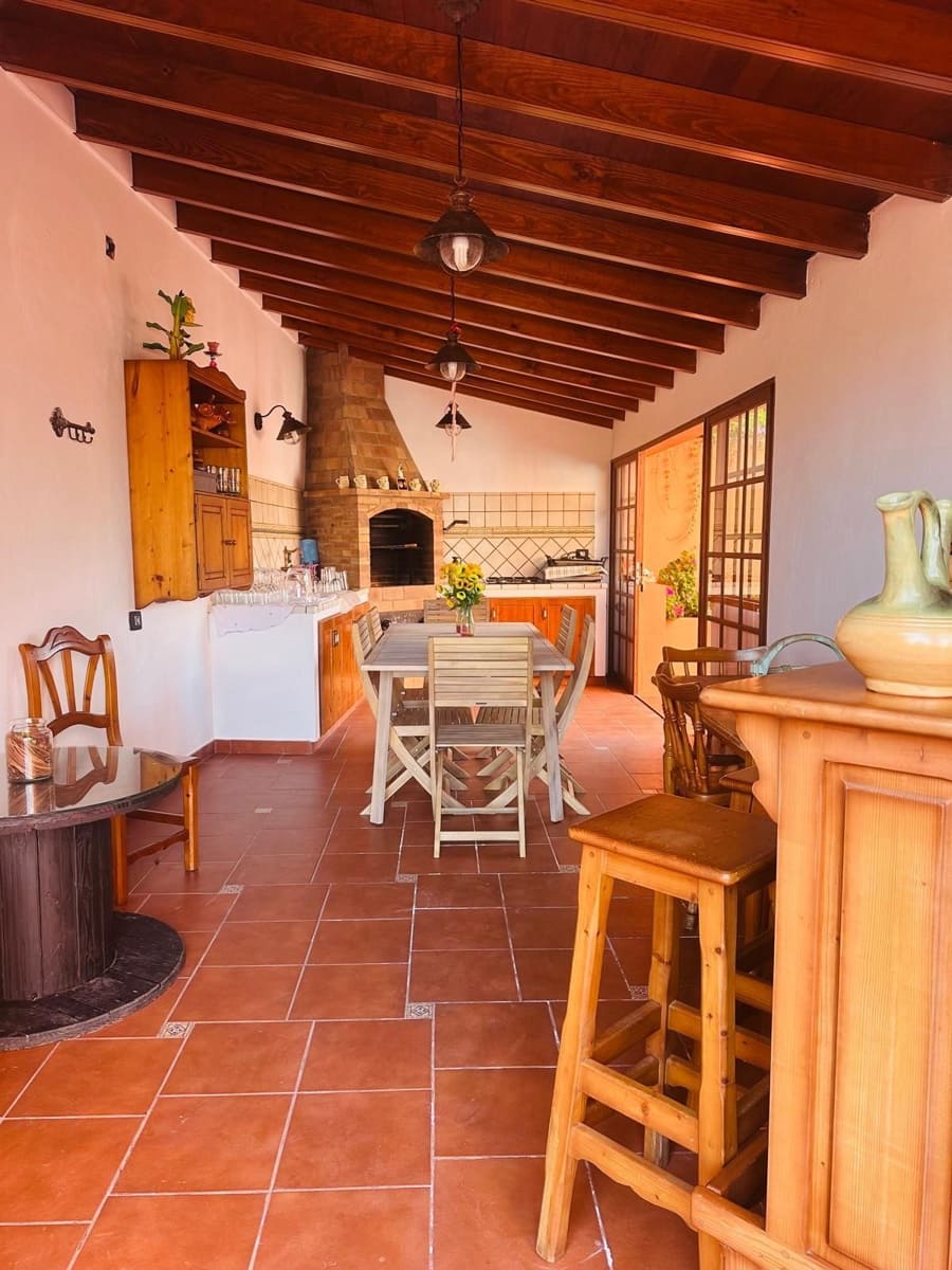 4 camera da letto Villa in vendita in Tacoronte con garage - 520.000 € (Rif: 10005139)