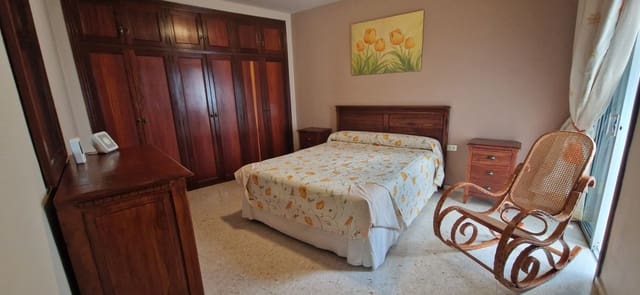 2 slaapkamer Penthouse te koop in Los Cristianos, Arona - € 345.000 (Ref: 10015094)