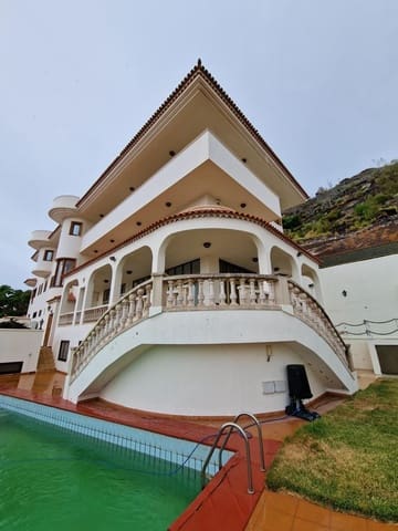 Villa til salg i Santa Cruz de Tenerife med garage - € 2.500.000 (Ref: 10022052)