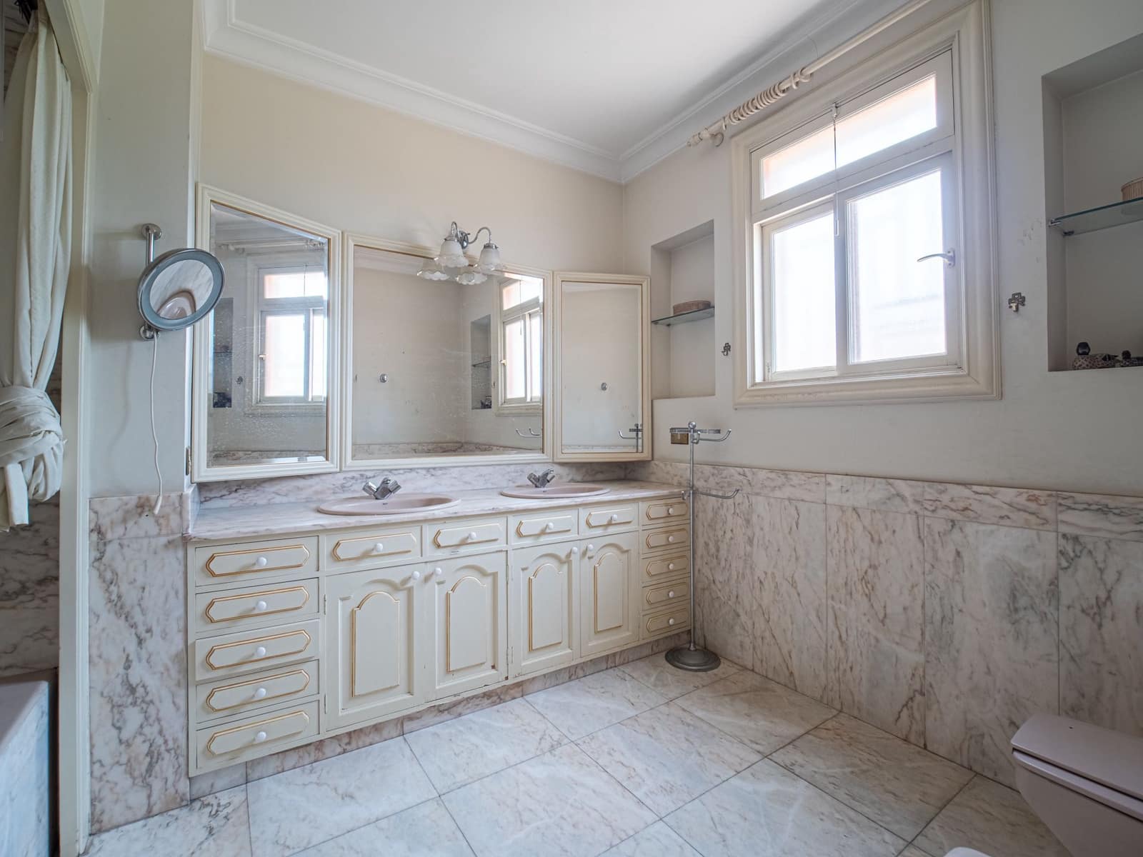 Chalet de 14 habitaciones en Santa Cruz de Tenerife en venta con garaje - 2.900.000 € (Ref: 10044558)