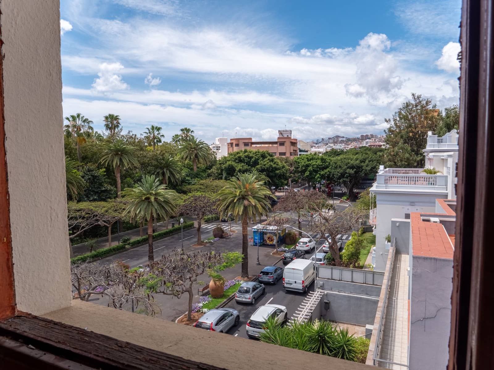 Chalet de 14 habitaciones en Santa Cruz de Tenerife en venta con garaje - 2.900.000 € (Ref: 10044558)