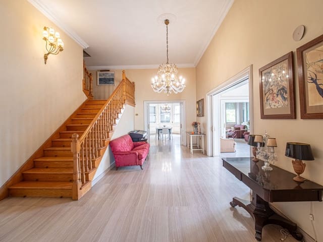 Chalet de 14 habitaciones en Las Mimosas, Santa Cruz de Tenerife en venta con garaje - 2.900.000 € (Ref: 10044558)
