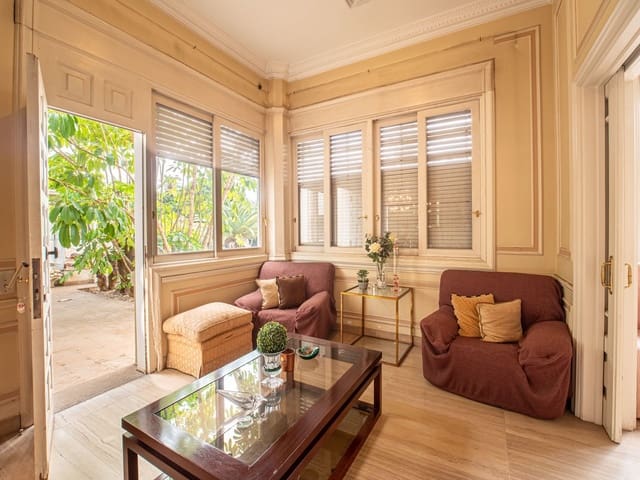 Chalet de 14 habitaciones en Las Mimosas, Santa Cruz de Tenerife en venta con garaje - 2.900.000 € (Ref: 10044558)