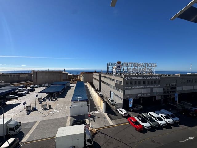 Kantoor te koop in Buenos Aires, Santa Cruz de Tenerife - € 115.000 (Ref: 10044560)
