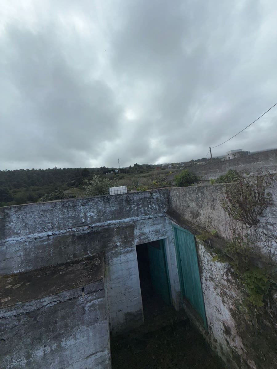 4 bedroom Finca/Country House for sale in Icod de los Vinos - € 195,000 (Ref: 10058003)