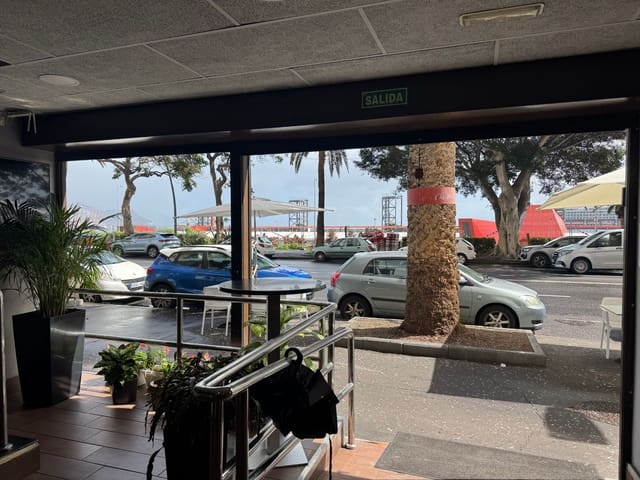 Kaupallinen myytävänä paikassa Toscal, Santa Cruz de Tenerife - 600 000 € (Ref: 10080502)
