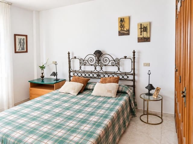 1 soveværelse Lejlighed til salg i Puerto de la Cruz med swimmingpool - € 210.000 (Ref: 10080503)