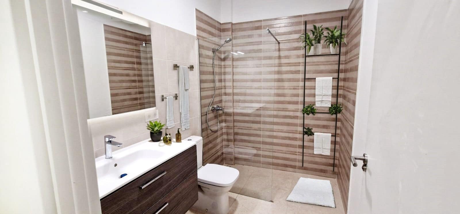 2 soverom Leilighet til salgs i Santa Cruz de Tenerife - € 250 000 (Ref: 10099717)