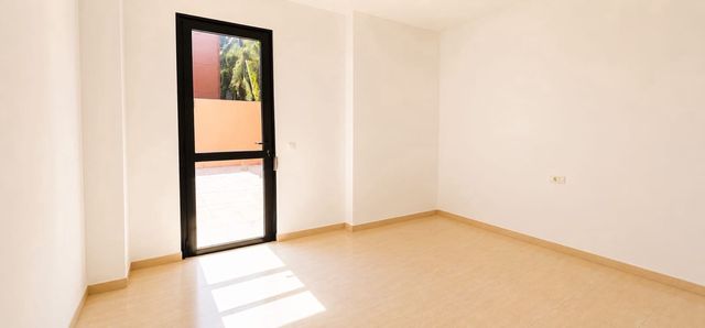 3 sypialnia Mieszkanie na sprzedaż w El Rosario z garażem - 490 000 € (Ref: 10108951)