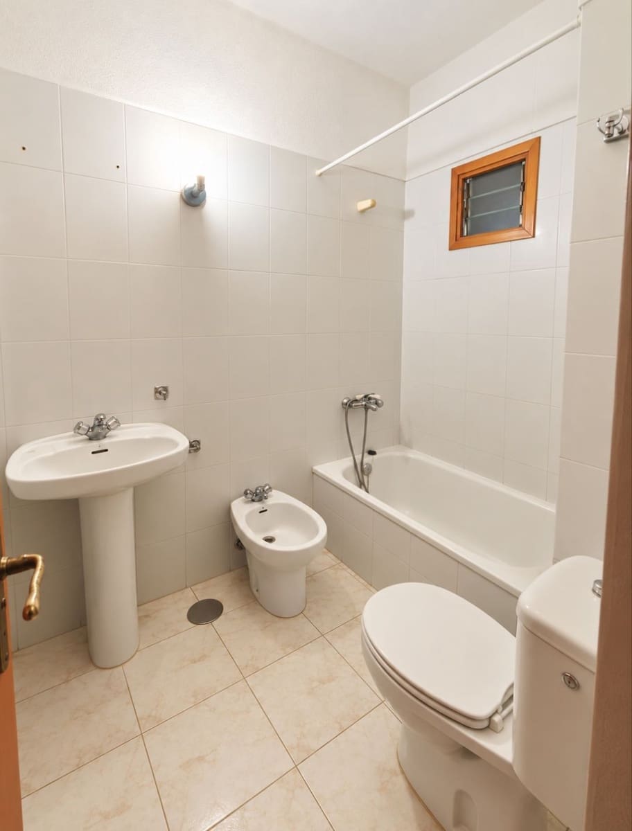 1 soveværelse Lejlighed til salg i Santa Cruz de Tenerife - € 200.000 (Ref: 10176850)