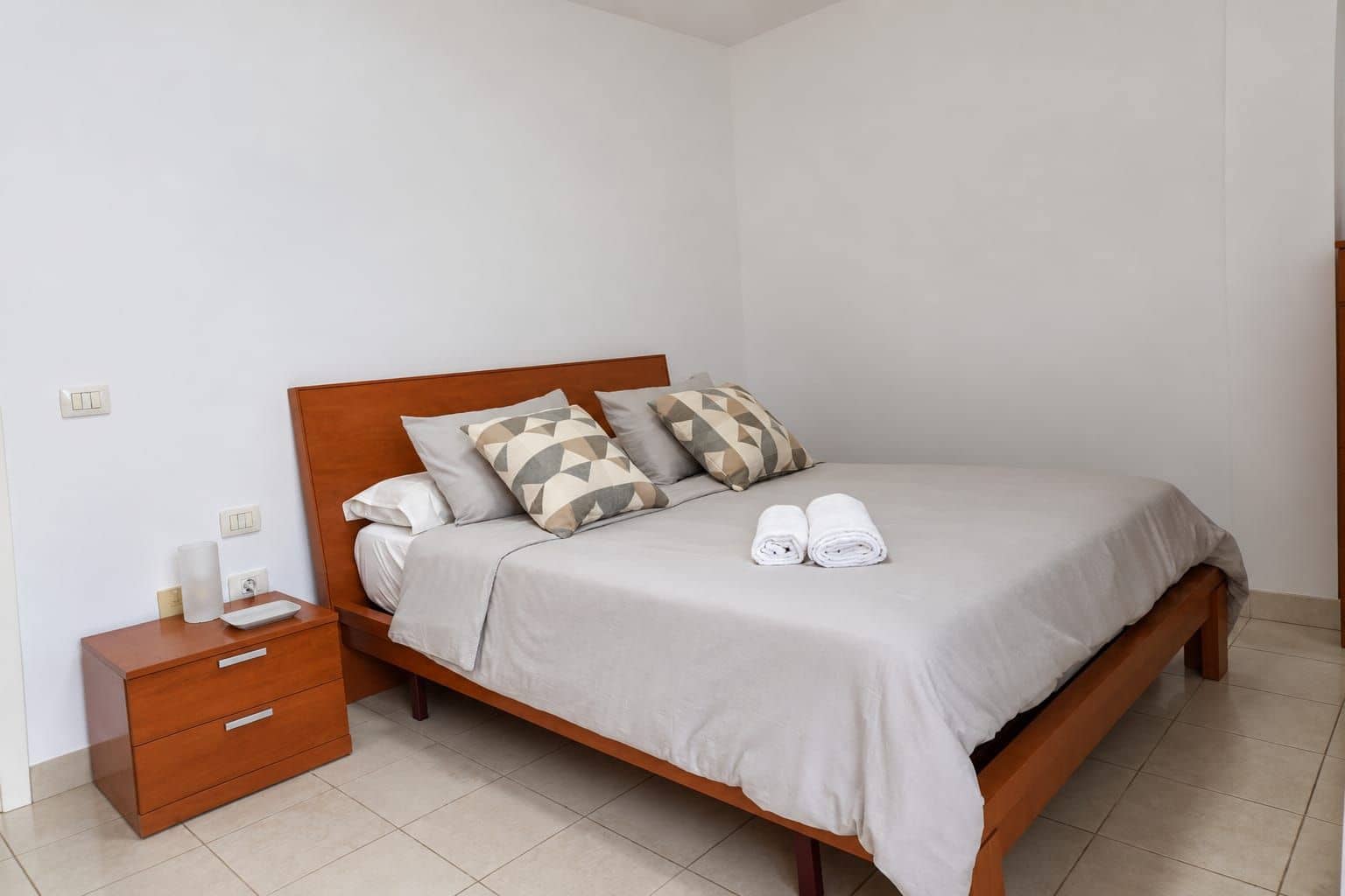 2 bedroom Penthouse for sale in Santa Cruz de Tenerife with garage - € 340,000 (Ref: 10176851)