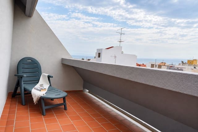 2 bedroom Penthouse for sale in El Peru, Santa Cruz de Tenerife with garage - € 340,000 (Ref: 10176851)
