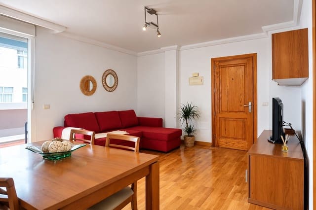2 bedroom Penthouse for sale in El Peru, Santa Cruz de Tenerife with garage - € 340,000 (Ref: 10176851)