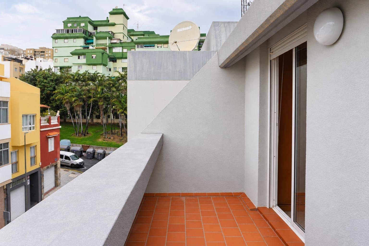 2 bedroom Penthouse for sale in Santa Cruz de Tenerife with garage - € 340,000 (Ref: 10176851)