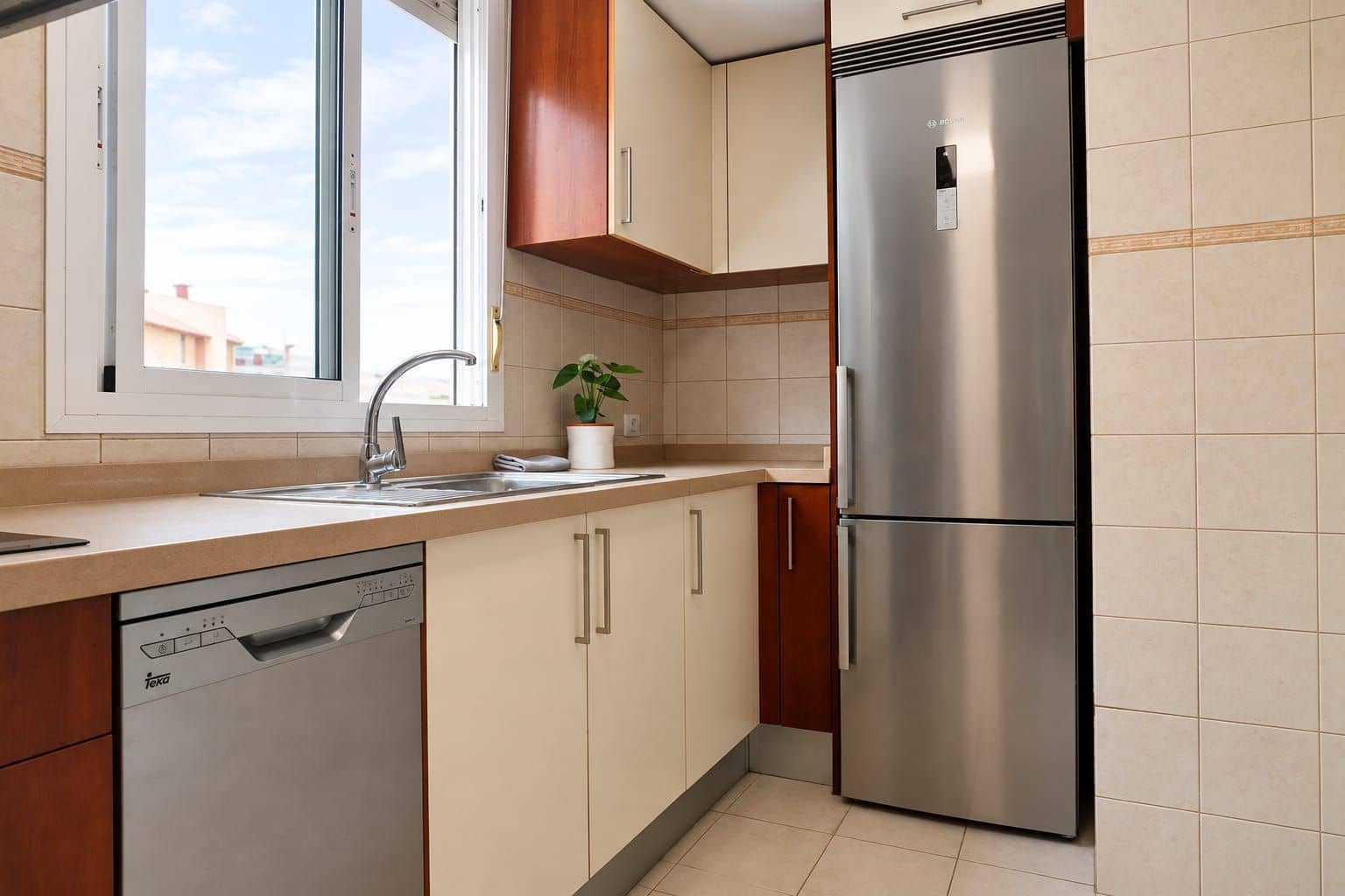 2 bedroom Penthouse for sale in Santa Cruz de Tenerife with garage - € 340,000 (Ref: 10176851)