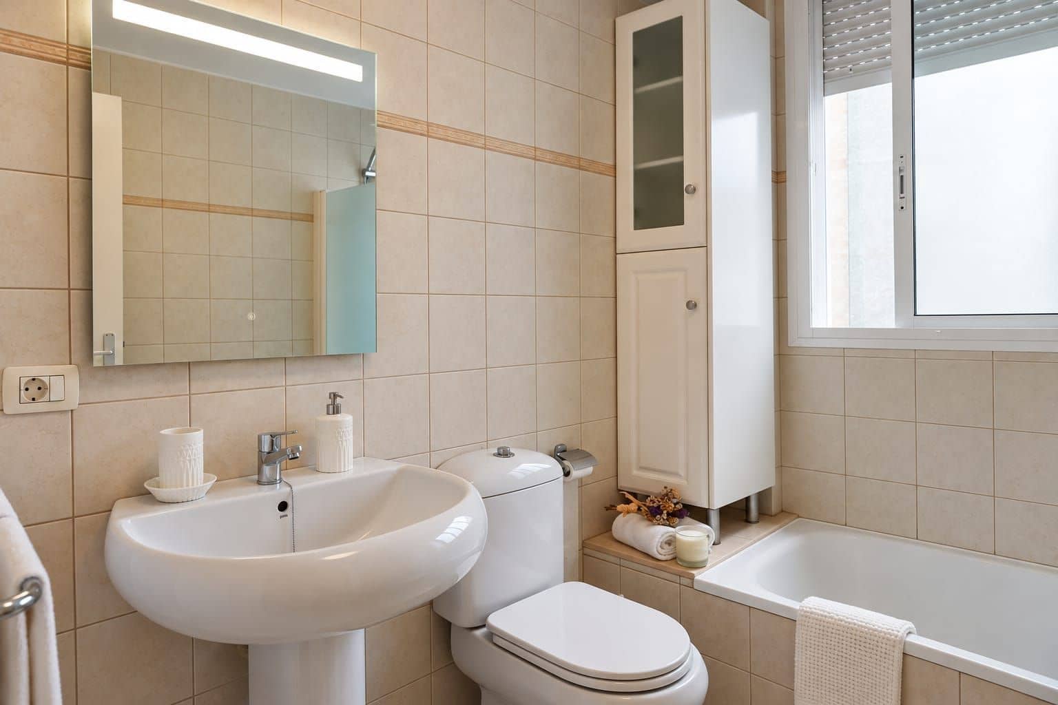 2 bedroom Penthouse for sale in Santa Cruz de Tenerife with garage - € 340,000 (Ref: 10176851)