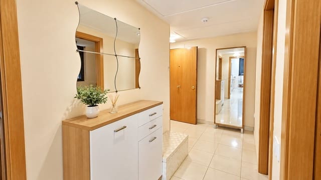 3 soveværelse Lejlighed til salg i Los Llanos, Santa Cruz de Tenerife med garage - € 606.000 (Ref: 10180163)