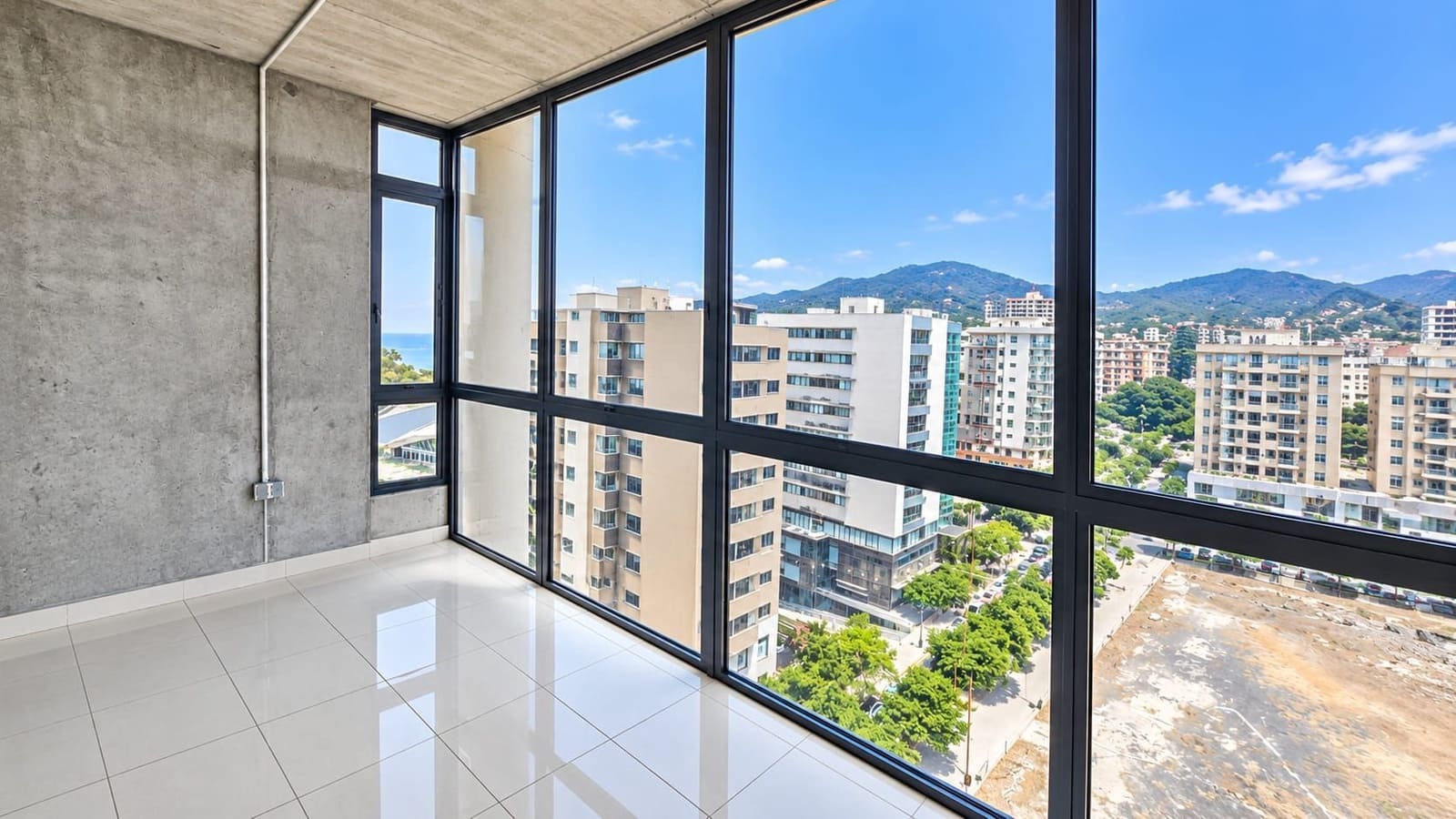 3 soveværelse Lejlighed til salg i Santa Cruz de Tenerife med garage - € 606.000 (Ref: 10180163)
