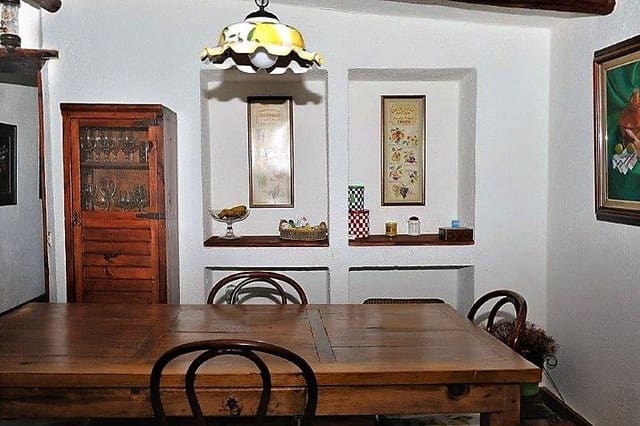 3 soverom Villa til salgs i Tegueste med garasje - € 566 500 (Ref: 6657163)