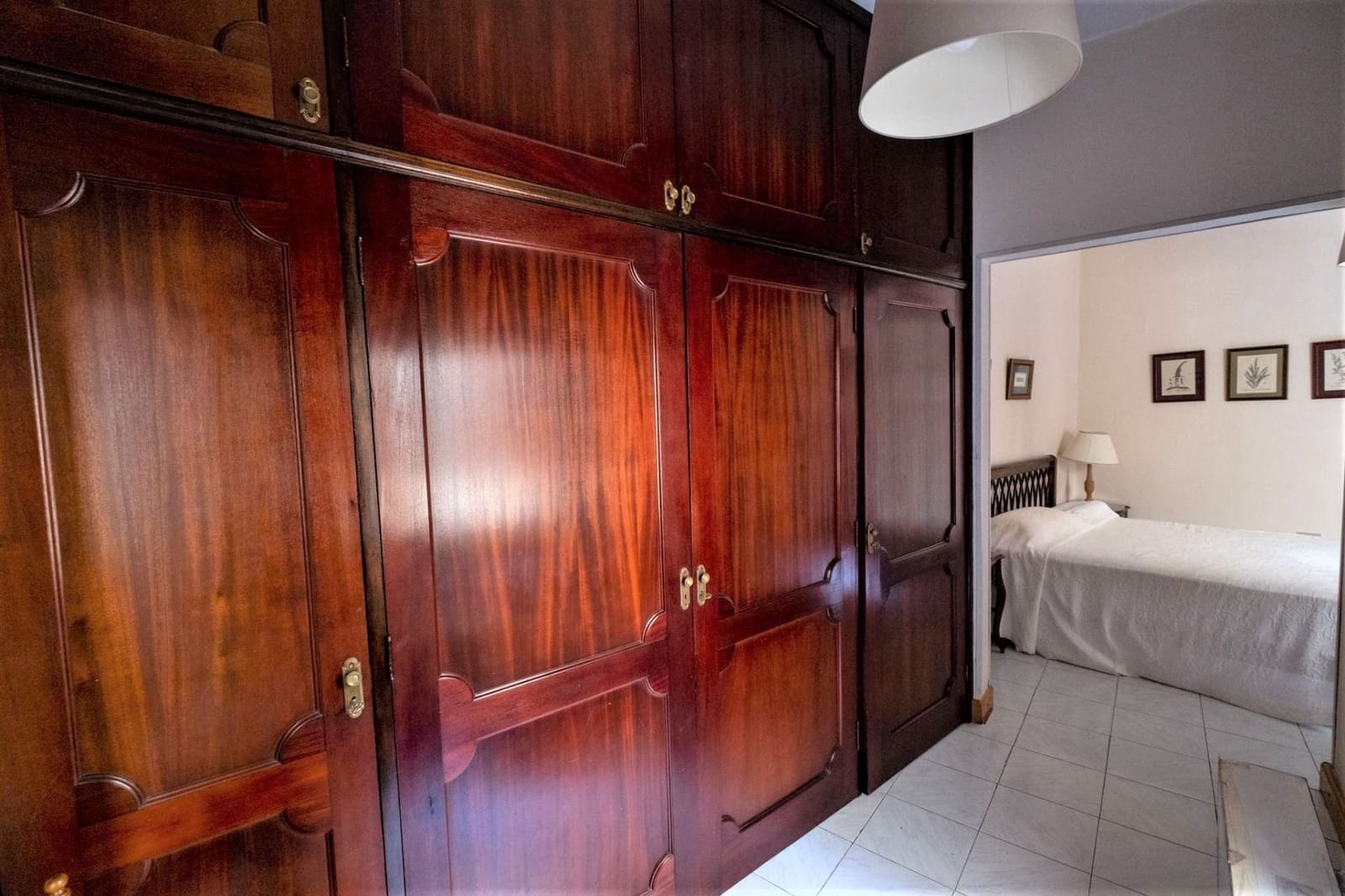 5 makuuhuone Huvila myytävänä paikassa Santa Cruz de Tenerife mukana 
autotalli - 970 000 € (Ref: 7433143)