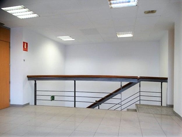 4 slaapkamer Kantoor te huur in Santa Cruz de Tenerife - € 1.800 (Ref: 7952205)