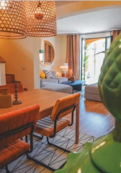 3 soveværelse Semi-Rækkehus til salg i San Miguel de Abona med swimmingpool garage - € 420.000 (Ref: 7965369)