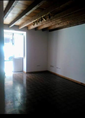 4 sovrum Kommersiell att hyra i San Cristóbal de La Laguna - 1 100 € (Ref: 8079517)