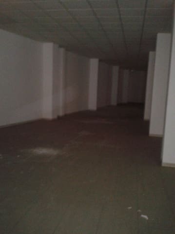 Kommersiell til salgs i El Peru, Santa Cruz de Tenerife - € 595 000 (Ref: 8466174)