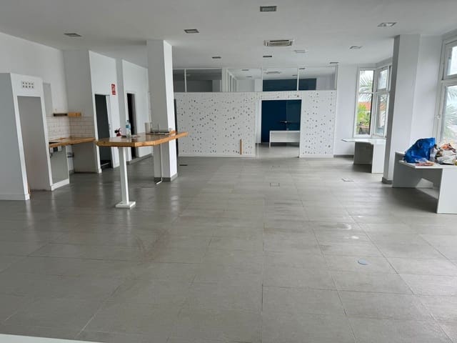 2 sovrum Kontor att hyra i Puerto de la Cruz - 1 400 € (Ref: 8467720)