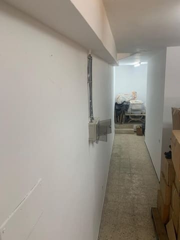 Local Comercial en San Sebastian, Santa Cruz de Tenerife en venta - 100.000 € (Ref: 8546772)