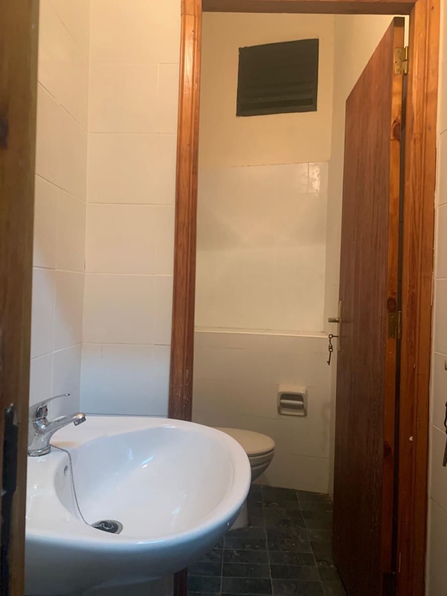 Local Comercial en Santa Cruz de Tenerife en venta - 100.000 € (Ref: 8546772)